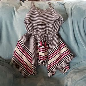 Girls navy and pink jumper like new